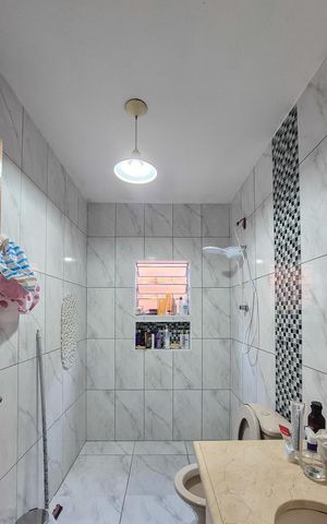 Casa à venda com 125m², 4 quartos e 2 vagas Casa à venda com 125m², 4 quartos e 2 vagasBanheiro Social 2