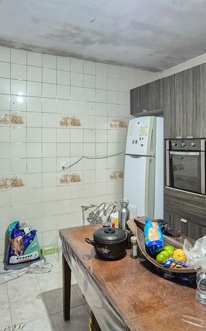 Casa à venda com 125m², 4 quartos e 2 vagas Casa à venda com 125m², 4 quartos e 2 vagasCozinha
