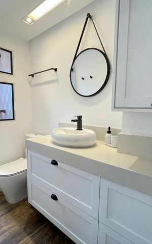 Apartamento para alugar com 68m², 1 quarto e 2 vagas Apartamento para alugar com 68m², 1 quarto e 2 vagasBanheiro
