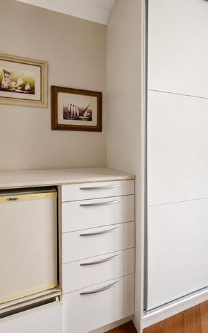 Casa para alugar com 236m², 4 quartos e 2 vagas Casa para alugar com 236m², 4 quartos e 2 vagasCloset do Quarto 2