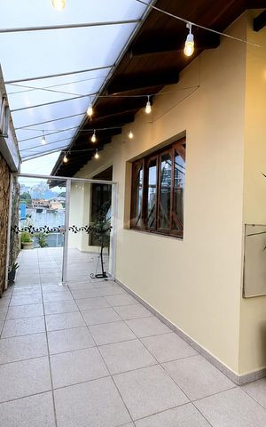 Casa para alugar com 236m², 4 quartos e 2 vagas Casa para alugar com 236m², 4 quartos e 2 vagasÁrea comum