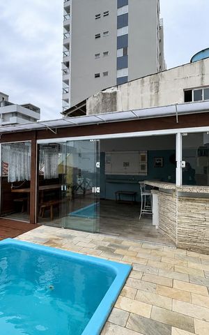 Casa para alugar com 236m², 4 quartos e 2 vagas Casa para alugar com 236m², 4 quartos e 2 vagasÁrea comum
