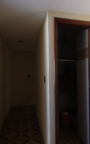 Apartamento à venda com 80m², 3 quartos e 2 vagasÁrea de serviço - Quarto com tanque