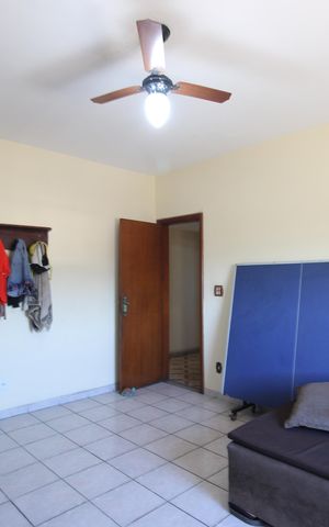 Apartamento à venda com 80m², 3 quartos e 2 vagasQuarto 1