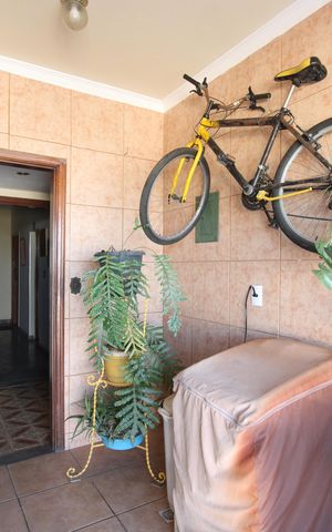 Apartamento à venda com 80m², 3 quartos e 2 vagasÁrea de serviço