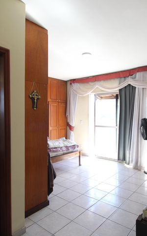 Apartamento à venda com 80m², 3 quartos e 2 vagasSuíte