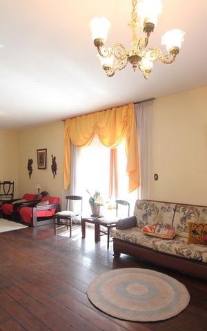 Apartamento à venda com 80m², 3 quartos e 2 vagasSala