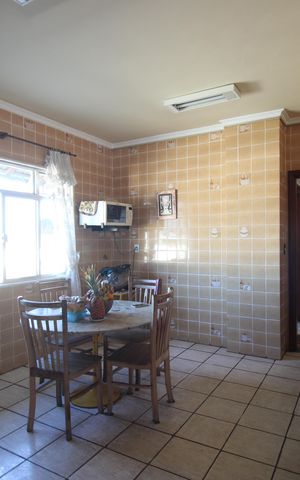 Apartamento à venda com 80m², 3 quartos e 2 vagasCozinha