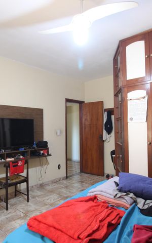 Apartamento à venda com 80m², 3 quartos e 2 vagasQuarto 2