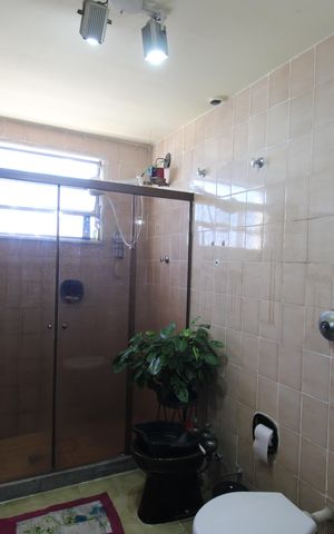 Apartamento à venda com 80m², 3 quartos e 2 vagasBanheiro social