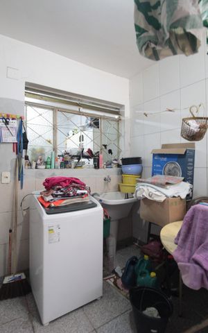 Casa de condomínio à venda com 65m², 2 quartos e 1 vagaÁrea de Serviço