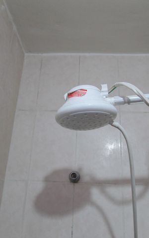 Casa de condomínio à venda com 65m², 2 quartos e 1 vagaBanheiro