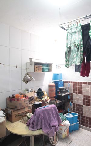 Casa de condomínio à venda com 65m², 2 quartos e 1 vagaÁrea de Serviço