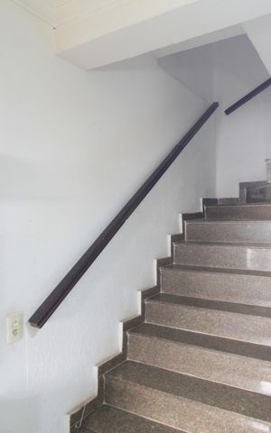 Casa de condomínio à venda com 65m², 2 quartos e 1 vagaSala
