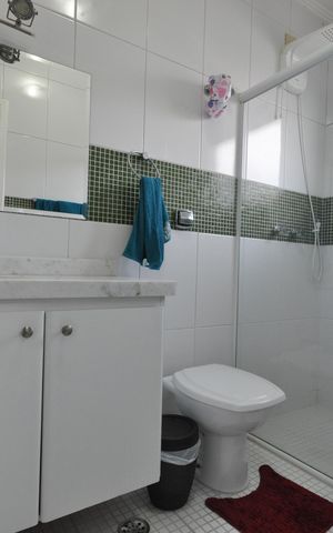 Casa à venda com 400m², 4 quartos e 5 vagasBanheiro da Suíte 3