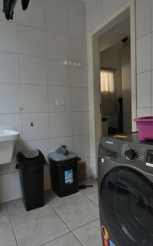 Casa à venda com 400m², 4 quartos e 5 vagasÁrea de Serviço