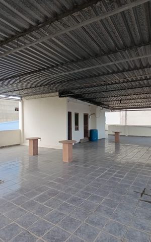 Casa para alugar com 180m², 4 quartos e 3 vagas Casa para alugar com 180m², 4 quartos e 3 vagasTerraço