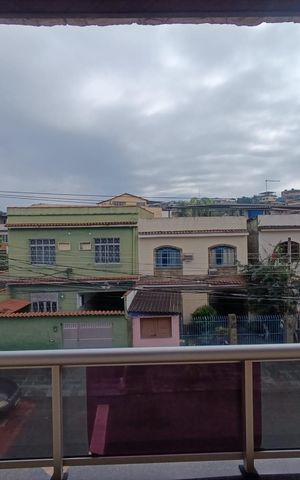 Casa para alugar com 180m², 4 quartos e 3 vagas Casa para alugar com 180m², 4 quartos e 3 vagasSala