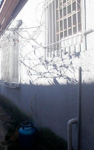 Casa à venda com 180m², 3 quartos e 2 vagasÁrea de serviço