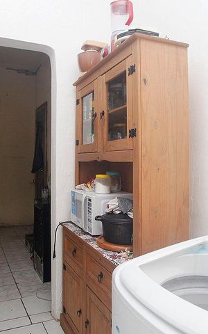 Casa à venda com 180m², 3 quartos e 2 vagasCozinha