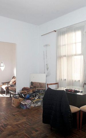 Casa à venda com 180m², 3 quartos e 2 vagasSala 1