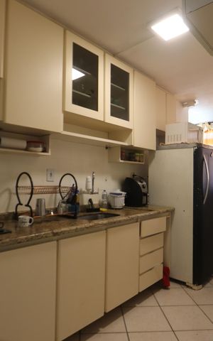 Apartamento à venda com 49m², 2 quartos e 1 vagaCozinha
