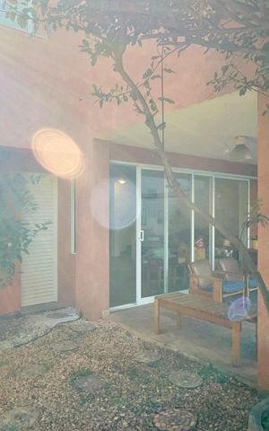 Casa de condomínio à venda com 300m², 4 quartos e 2 vagas Casa de condomínio à venda com 300m², 4 quartos e 2 vagasJar