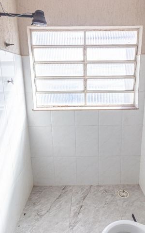 Casa para alugar com 90m², 4 quartos e 1 vagaBanheiro social