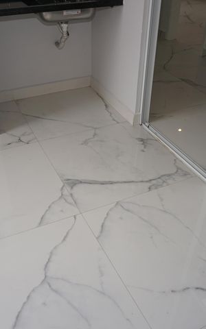 Apartamento para alugar com 84m², 2 quartos e 1 vagaVaranda