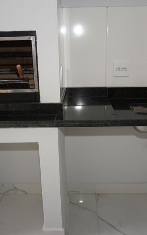 Apartamento para alugar com 84m², 2 quartos e 1 vagaVaranda