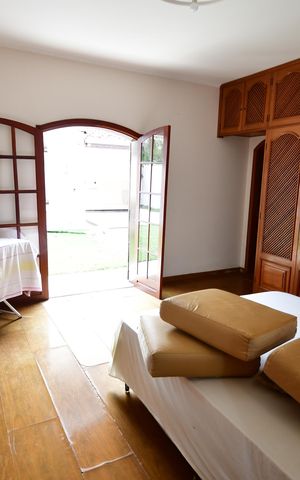 Casa à venda com 500m², 4 quartos e 6 vagasQuarto 2 - Suíte