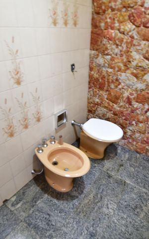 Casa à venda com 500m², 4 quartos e 6 vagasBanheiro Suíte
