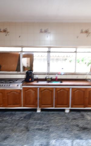 Casa à venda com 500m², 4 quartos e 6 vagasCozinha
