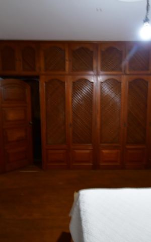 Casa à venda com 500m², 4 quartos e 6 vagasQuarto 4 - Suíte