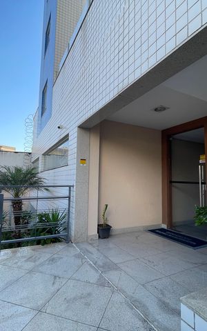 Apartamento à venda com 247m², 5 quartos e 4 vagasHall de entrada