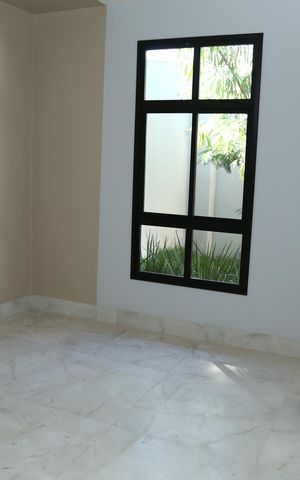 Casa à venda com 118m², 3 quartos e 2 vagasSuíte 3