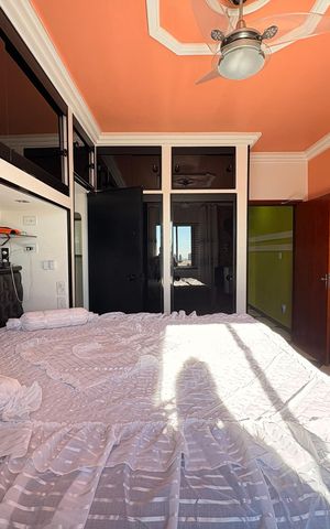 Casa à venda com 323m², 4 quartos e 3 vagas Casa à venda com 323m², 4 quartos e 3 vagasSuite
