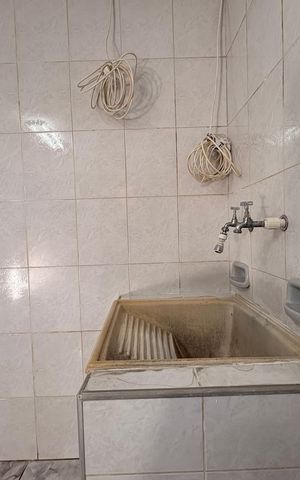 Casa à venda com 323m², 4 quartos e 3 vagas Casa à venda com 323m², 4 quartos e 3 vagasLavanderia casa 2