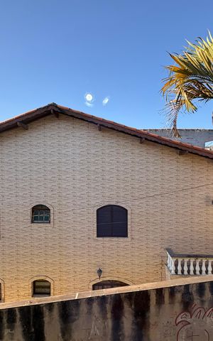 Casa à venda com 323m², 4 quartos e 3 vagas Casa à venda com 323m², 4 quartos e 3 vagasVista do quarto 1