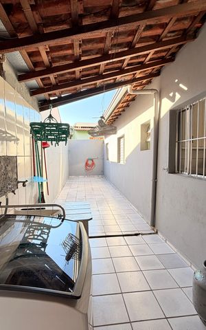 Casa à venda com 123m², 2 quartos e 2 vagasÁrea de Serviço
