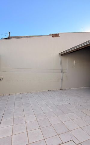 Casa à venda com 123m², 2 quartos e 2 vagasGaragem