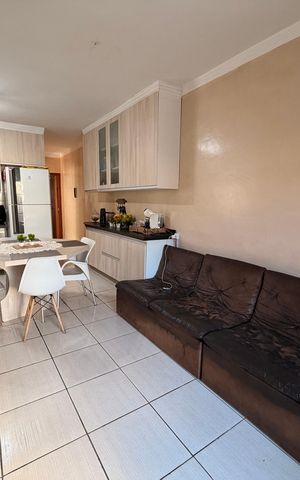 Casa à venda com 123m², 2 quartos e 2 vagasSala
