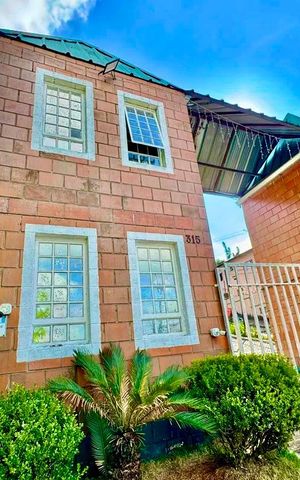 Apartamento à venda com 80m², 2 quartos e 1 vaga Apartamento à venda com 80m², 2 quartos e 1 vagaÁrea comum