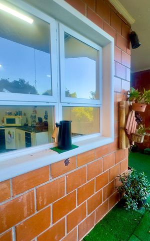 Apartamento à venda com 80m², 2 quartos e 1 vaga Apartamento à venda com 80m², 2 quartos e 1 vagaVaranda