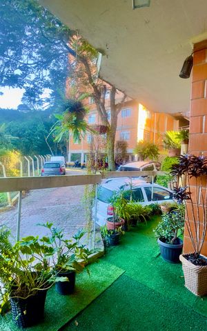 Apartamento à venda com 80m², 2 quartos e 1 vaga Apartamento à venda com 80m², 2 quartos e 1 vagaVaranda