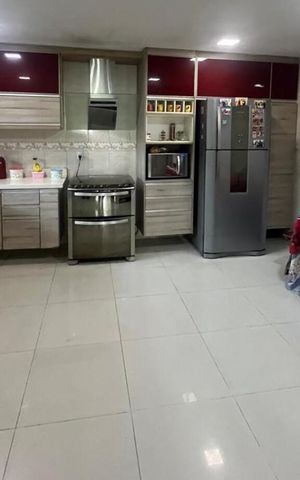 Casa para alugar com 100m², 3 quartos e 2 vagas Casa para alugar com 100m², 3 quartos e 2 vagasCozinha