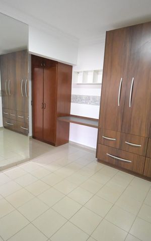 Apartamento para alugar com 171m², 6 quartos e 2 vagas