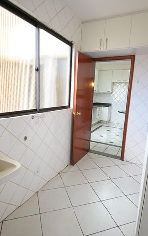 Apartamento para alugar com 171m², 6 quartos e 2 vagas