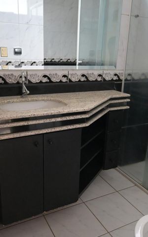 Apartamento para alugar com 171m², 6 quartos e 2 vagas