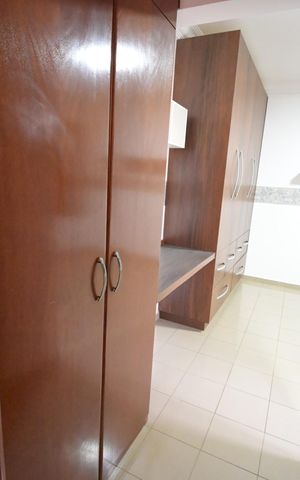 Apartamento para alugar com 171m², 6 quartos e 2 vagas